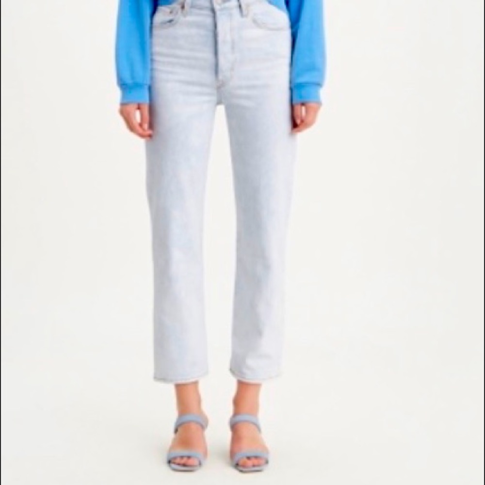 Levi’s Ribcage Strait Jeans